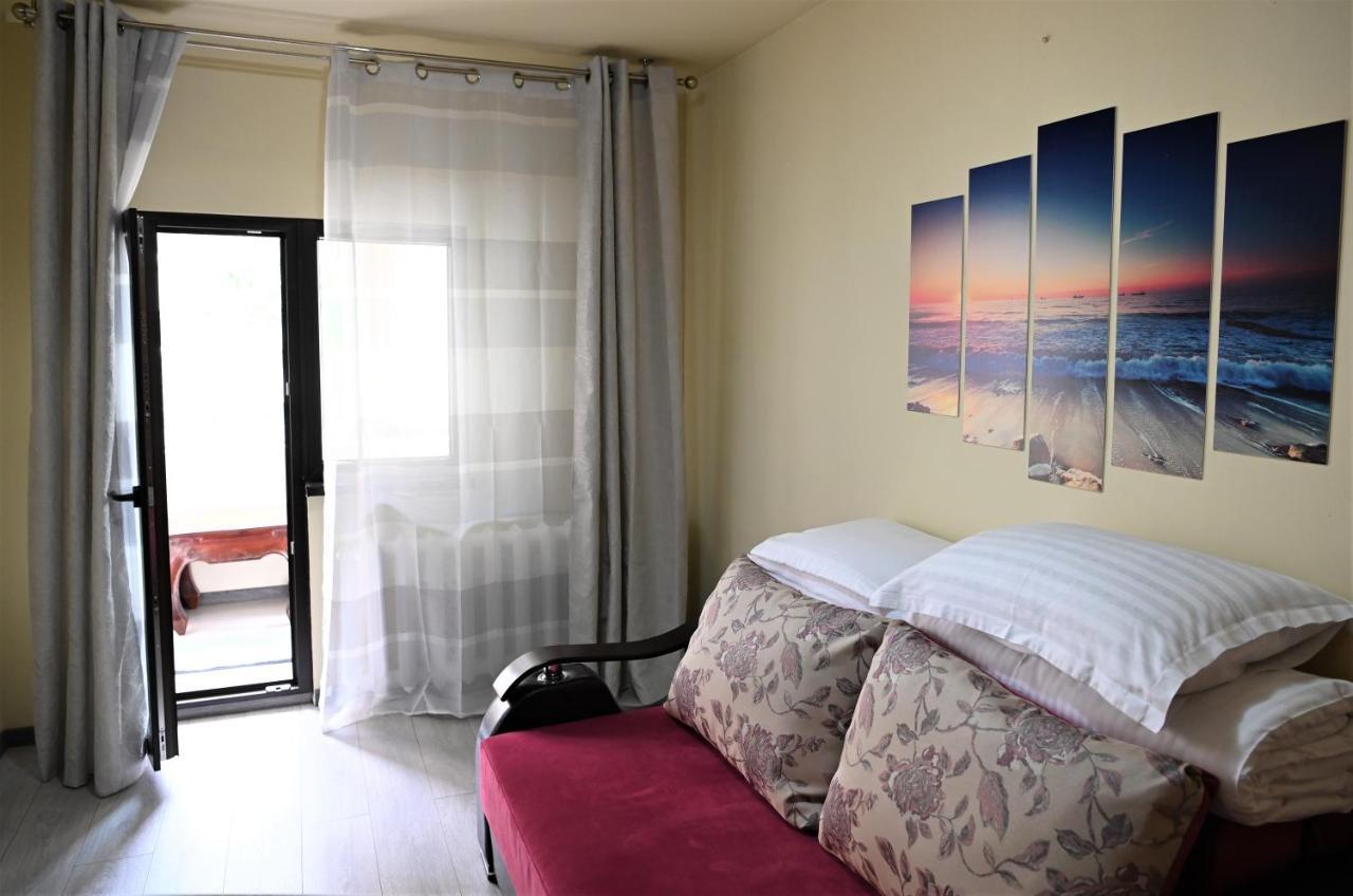 Marin Hotel Apartment Braşov Dış mekan fotoğraf